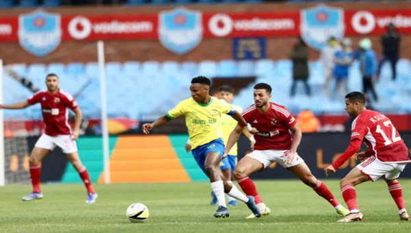 الأهلي وصن داونز