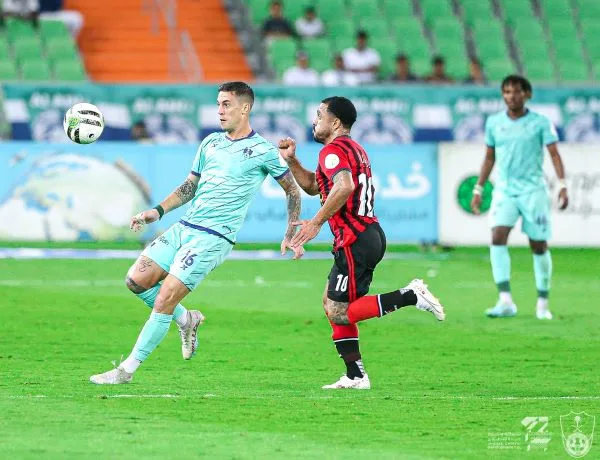 مباراة الأهلي والرياض