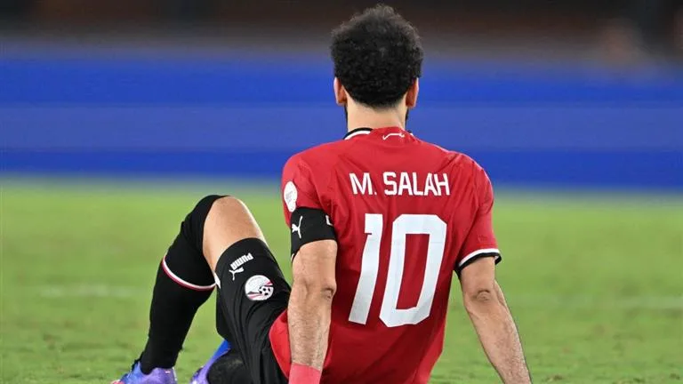 نجم الجيل الذهبي في منتخب مصر يوجه طلبًا عاجلًا لـ محمد صلاح