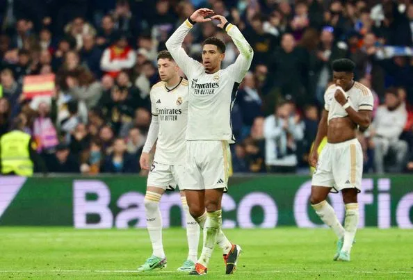 ريال مدريد يقتنص فوزًا مثيرة من ألميريا في الدوري الإسباني