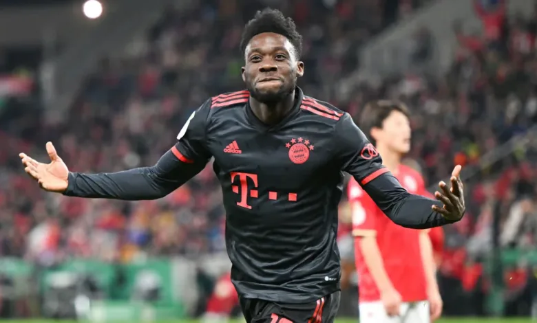 ديفيز يصدم بايرن ميونيخ