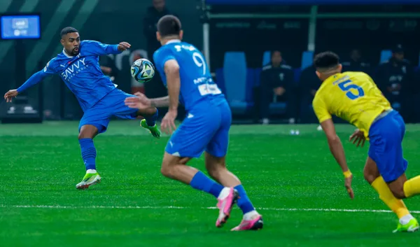 نتيجة وملخص أهداف مباراة الهلال ضد النصر
