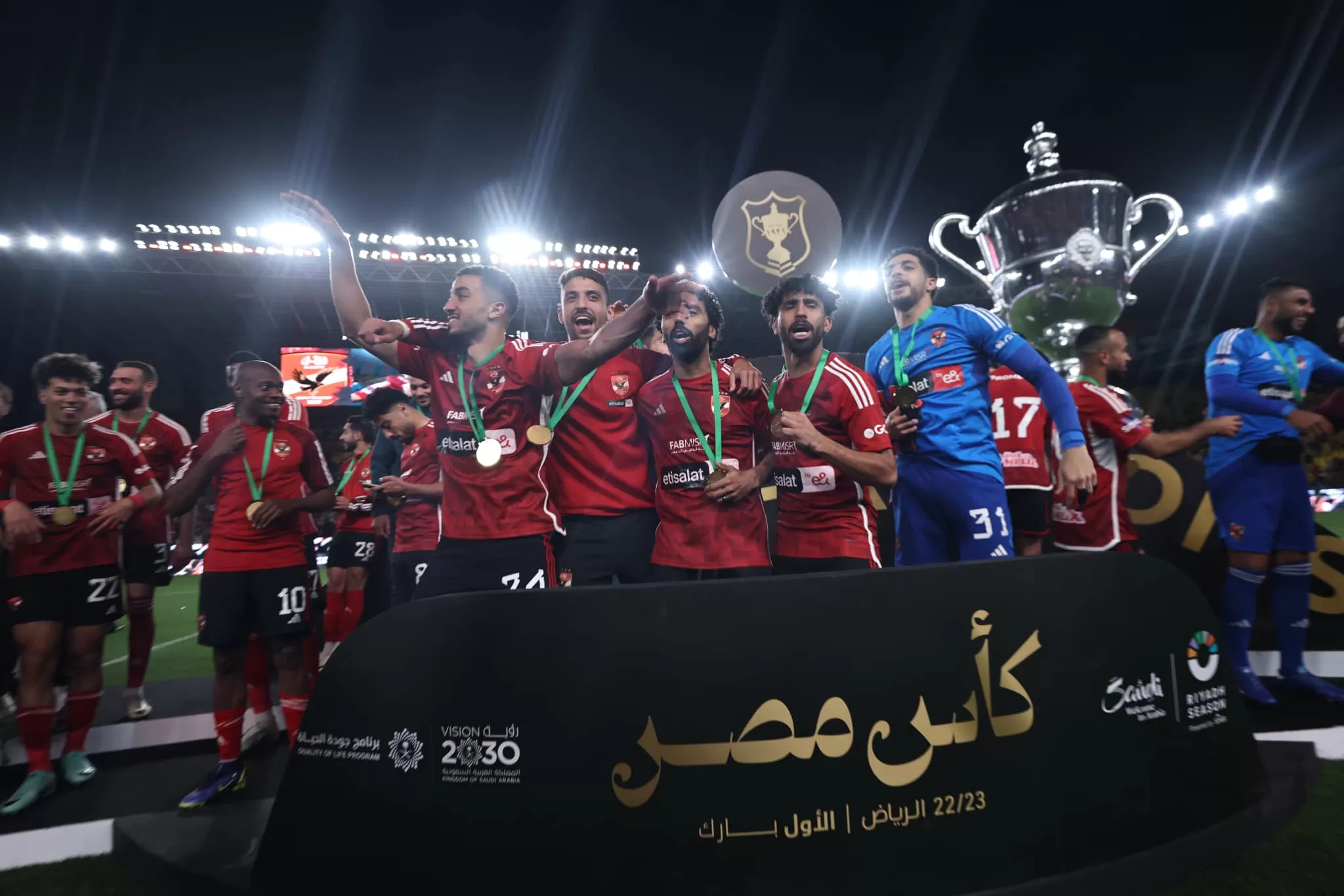 ليس الشناوي.. نجم الأهلي يقترب من الانتقال إلى دوري روشن السعودي
