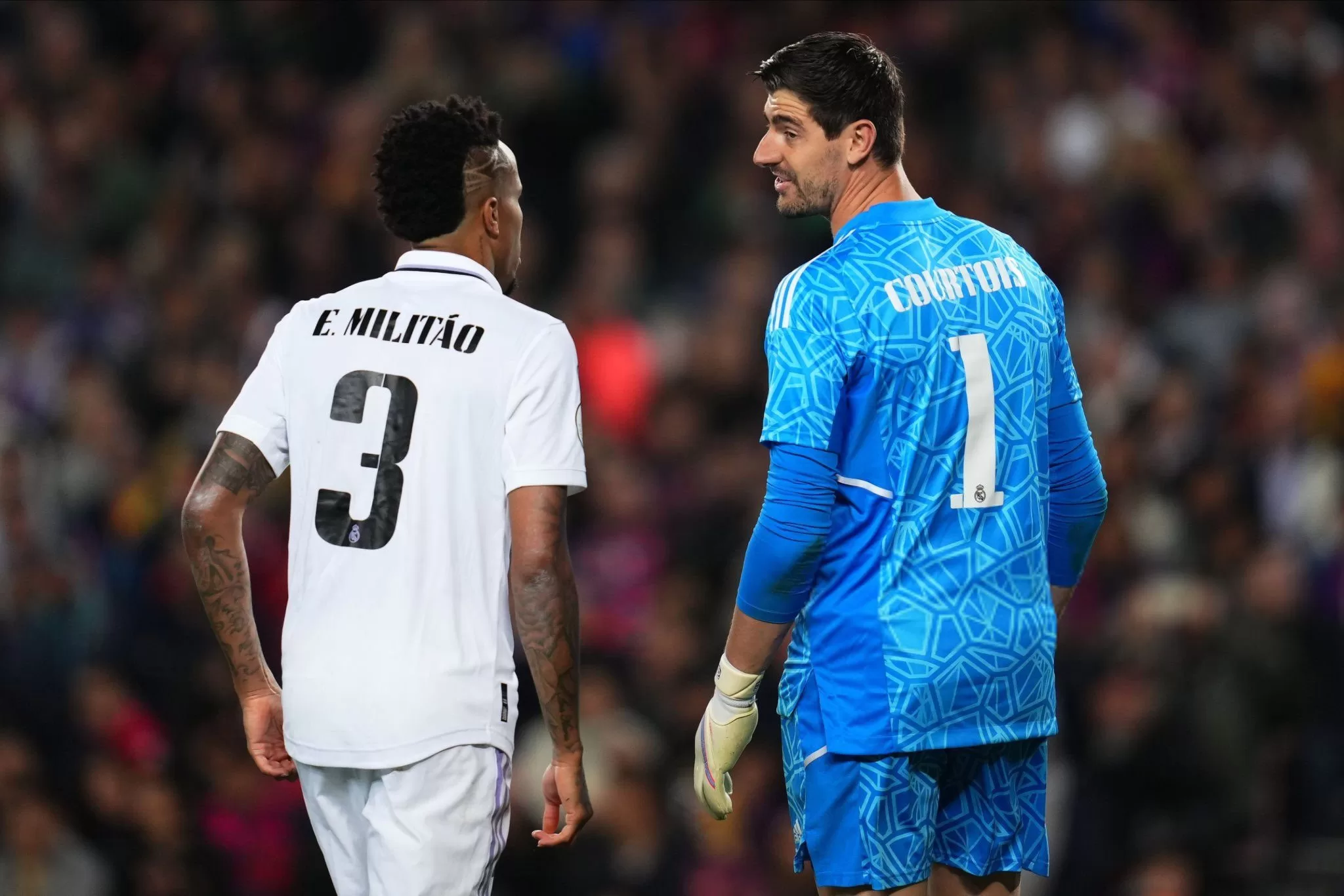 بشكل نهائي.. موعد مشاركة كورتوا وميليتاو مع ريال مدريد