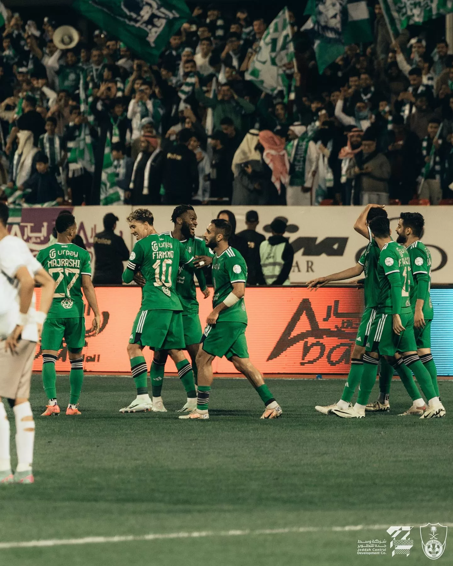 القنوات المفتوحة الناقلة لمباراة الاتحاد ضد الأهلي
