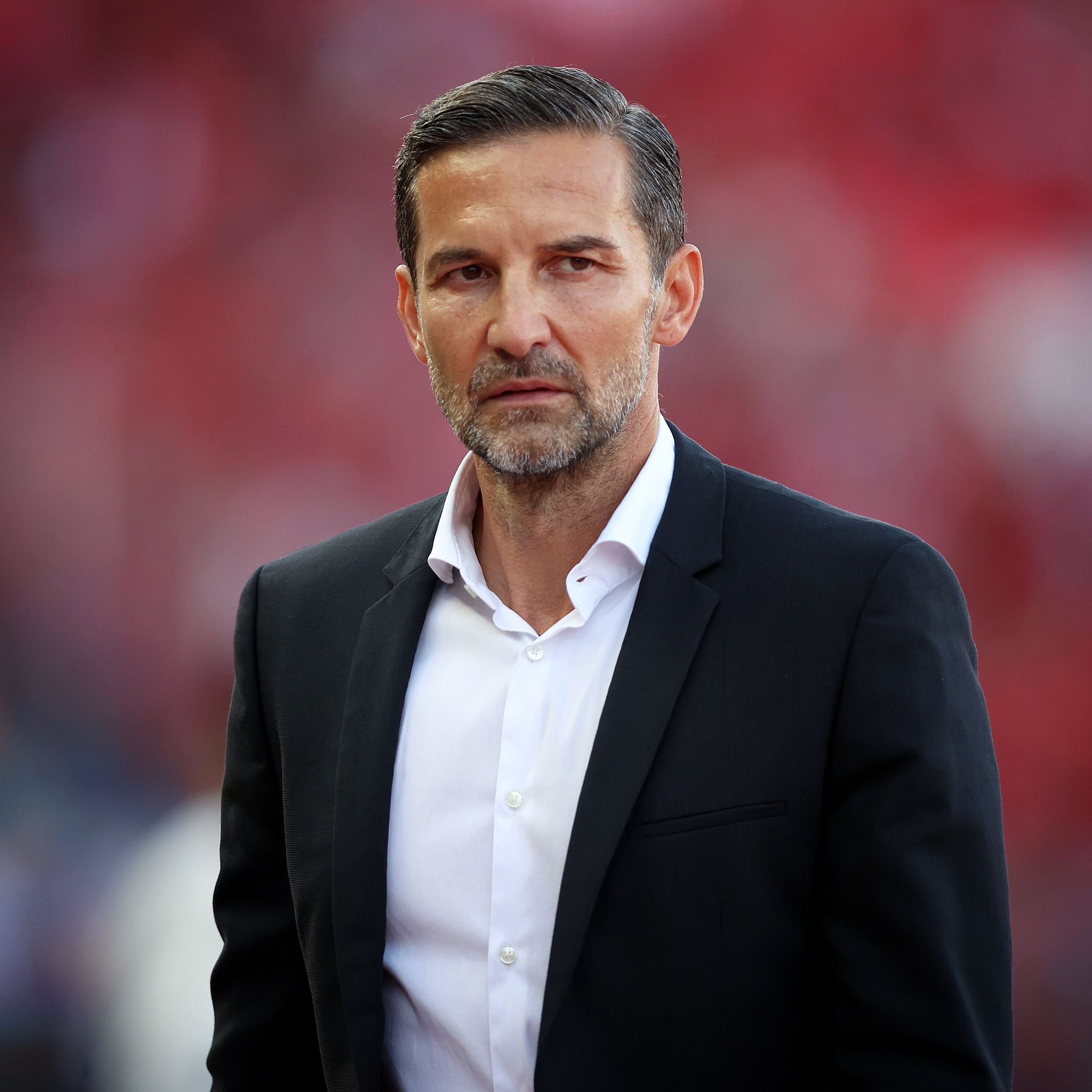 رسمياً: جوزيف زينباور يتولى تدريب الوحدة السعودي