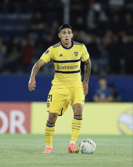 خطوة واحدة تفصل القادسية عن التعاقد مع نجم بوكا جونيورز