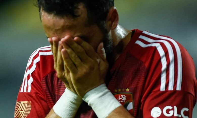 بينهم كريم فؤاد والصخرة.. نجوم الأهلي وصراعهم مع لعنة الصليبي