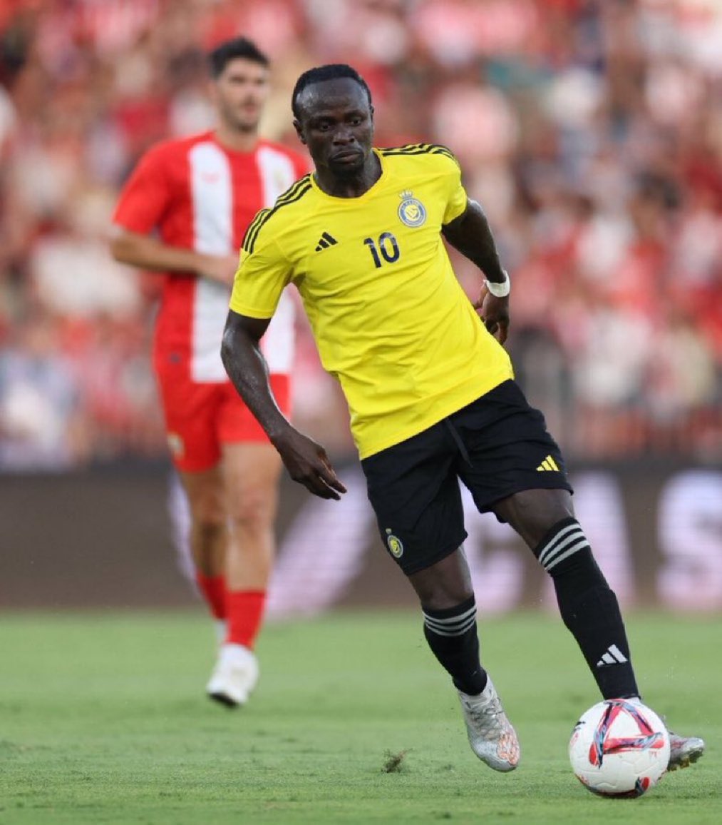 مفاجأة هلالية… ساديو ماني على أعتاب الانتقال إلى الاتحاد