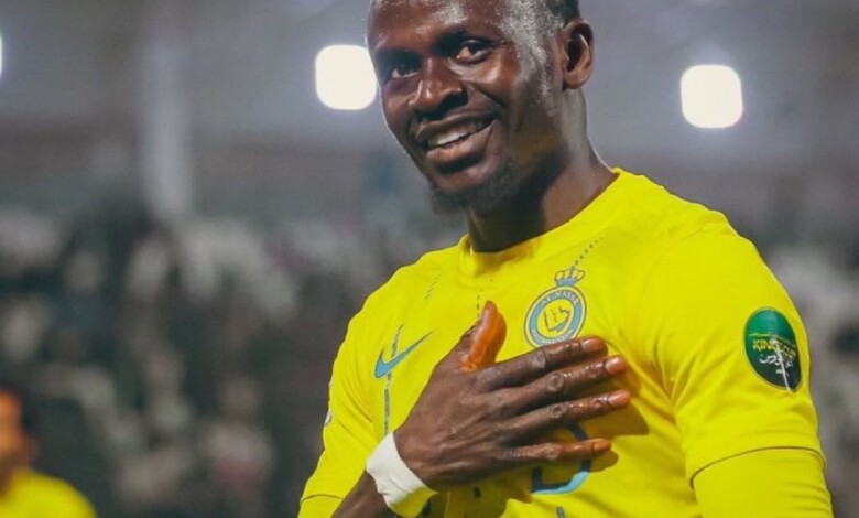 تفاصيل شروط النصر لإعارة ماني والعمري إلى الاتحاد