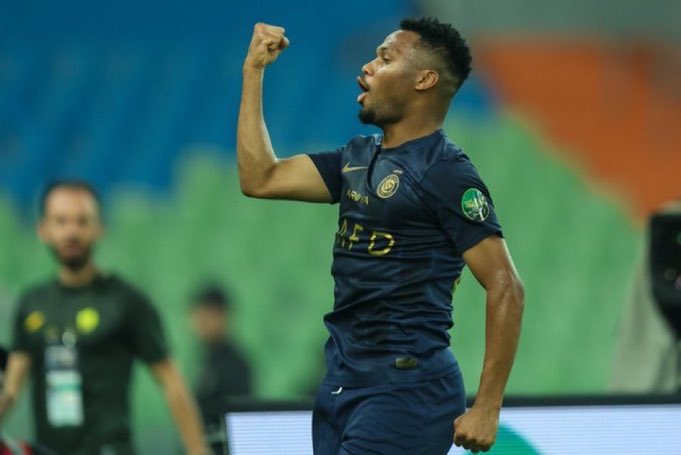 ضربة موجعة للنصر: غياب نجم الفريق عن كلاسيكو الأهلي