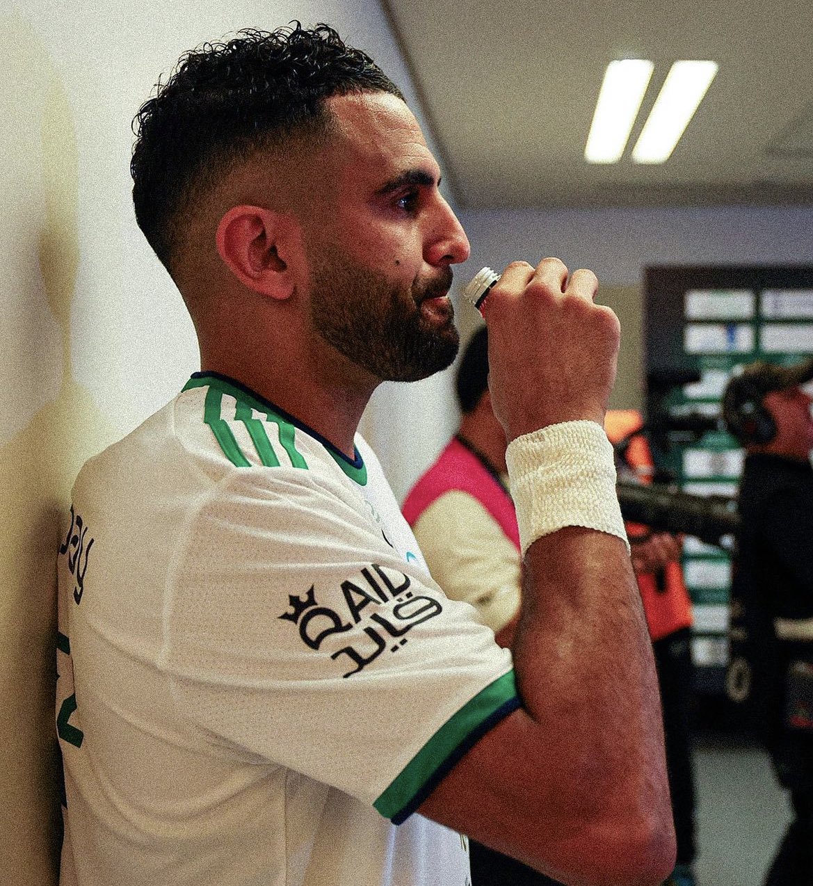 مفاجأة… نجم الأهلي جاهز للمشاركة في الكلاسيكو ضد النصر