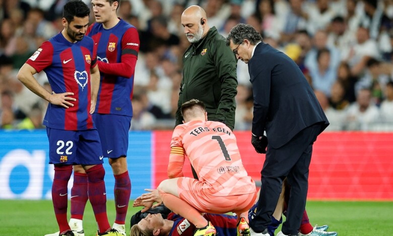 انعدام الثقة يهدد العلاقة بين دي يونج وبرشلونة