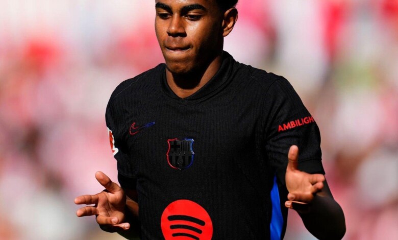 برشلونة يضع خطة لتجديد عقد لامين يامال وزيادة راتبه